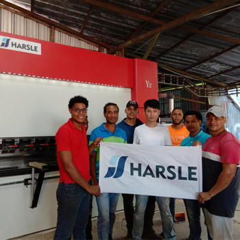Dominikánská CNC hydraulický ohraňovací stroj, HARSLE Stroj Zpětná vazba od zákazníků